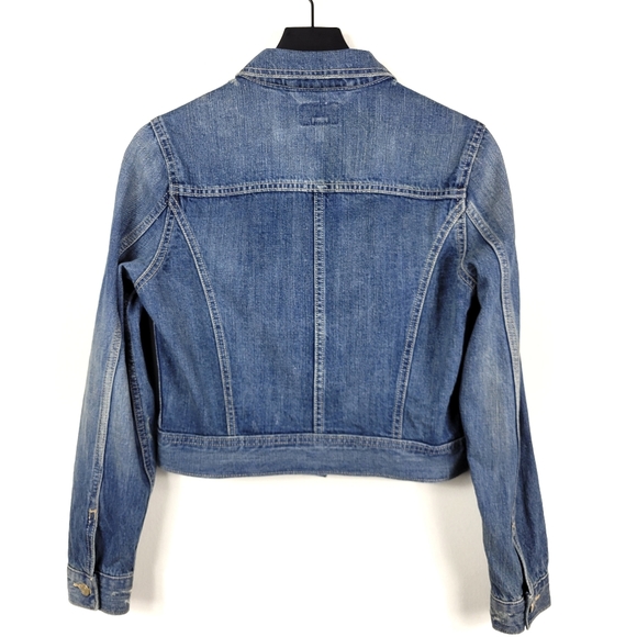 ⬇️$28 Levi's Trucker Cropped Denim Jacket M - Picture 2 of 9